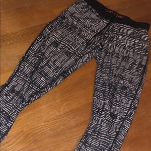 Capri style Nike Leggings